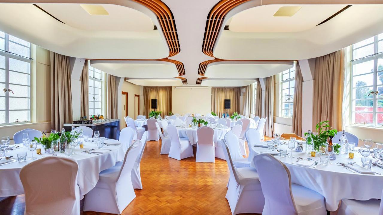Wigram Hotel Крайстчърч Екстериор снимка